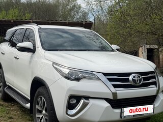 2017 Toyota Fortuner II, белый, 3450000 рублей, вид 2