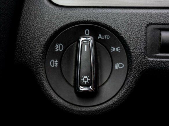 2019 Skoda Rapid I Рестайлинг, бежевый, 1340000 рублей - вид 12