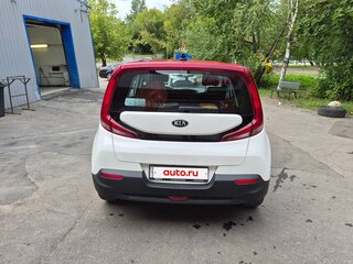 2019 Kia Soul III, белый, 1550000 рублей, вид 4