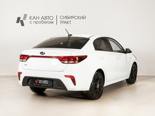 2019 Kia Rio IV, белый, 1156500 рублей, вид 3