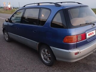 1997 Toyota Ipsum I (M10), синий, 377000 рублей, вид 3