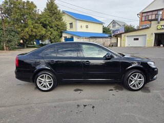 2013 Skoda Octavia II (A5) Рестайлинг, чёрный, 830000 рублей, вид 4