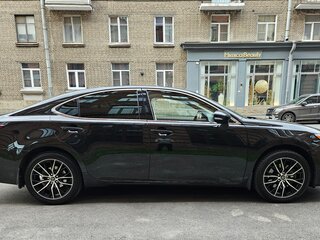 2016 Lexus ES 250 VI Рестайлинг, чёрный, 2690000 рублей, вид 4