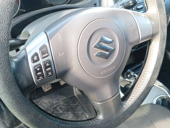 2011 Suzuki SX4 I (Classic) Рестайлинг, чёрный, 600000 рублей - вид 9