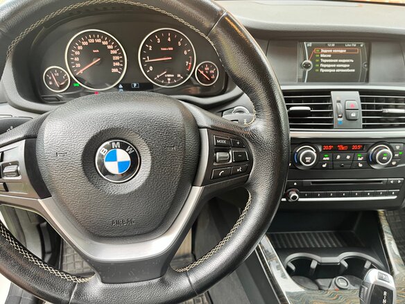 2013 BMW X3 28i xDrive II (F25), белый - вид 13