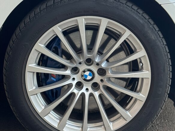 2020 BMW 5 серии 520i VII (G30/G31/G38) Рестайлинг, белый, 3950000 рублей - вид 6