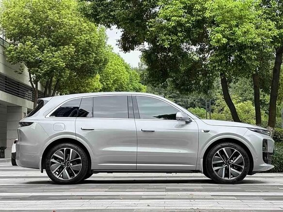 2024 Li Auto (Lixiang) L6 I, серебристый, 5490000 рублей - вид 8
