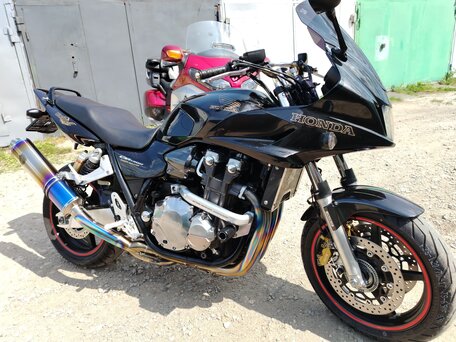 2008 Honda CB 1300, чёрный, 749000 рублей, вид 2