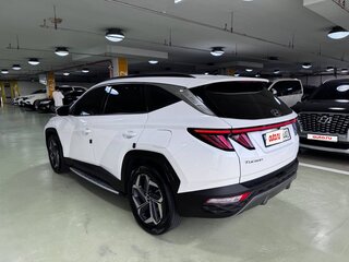 2020 Hyundai Tucson IV, белый, 2700000 рублей, вид 4