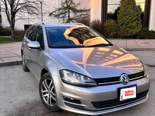 2014 Volkswagen Golf VII, серебристый, 1370000 рублей, вид 3