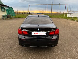 2013 BMW 7 серии 740d xDrive V (F01/F02/F04) Рестайлинг, синий, 3500000 рублей, вид 4