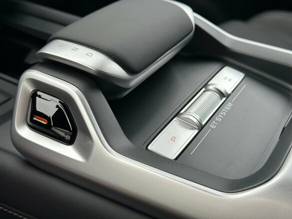 2025 Changan Deepal G318 I, белый, 5650000 рублей - вид 11