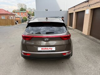 2017 Kia Sportage IV, коричневый, 1635000 рублей, вид 3