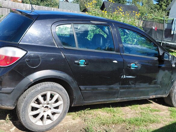 2004 Opel Astra H, чёрный, 280000 рублей - вид 1
