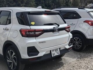 2022 Toyota Raize I, белый, 1900000 рублей, вид 3