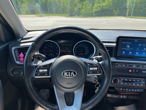 2019 Kia Ceed III, серебристый, 2250000 рублей - вид 8