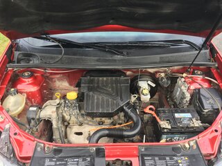 2014 Renault Logan II, красный, 620000 рублей, вид 4