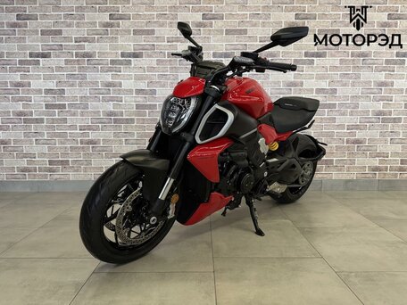2023 Ducati Diavel V4, красный, 2270000 рублей, вид 3