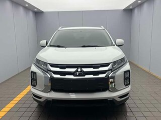 2022 Mitsubishi ASX I Рестайлинг 3, белый, 1680000 рублей, вид 2