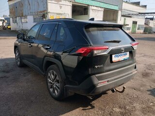 2021 Toyota RAV4 V (XA50), чёрный, 2980000 рублей, вид 4