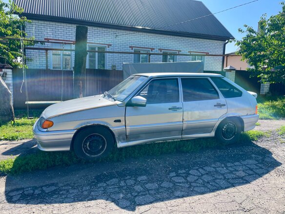 2007 Lada (ВАЗ) 2114, серебристый, 160000 рублей - вид 4