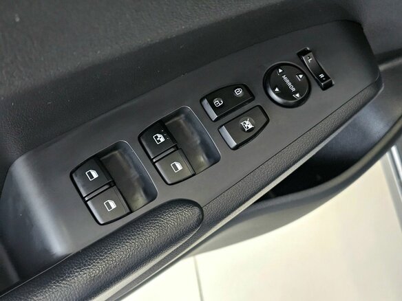 2020 Hyundai Solaris II Рестайлинг, серый, 1879000 рублей - вид 11
