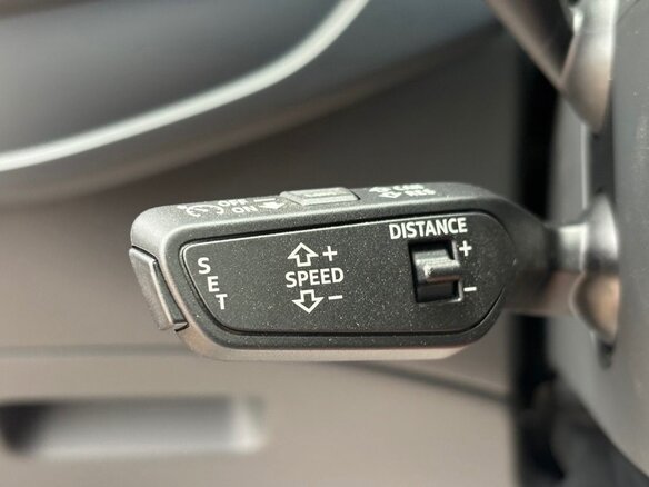 2026 Audi Q6 40 TFSI, чёрный - вид 20
