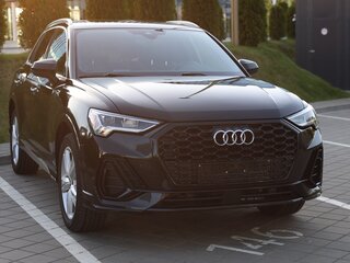 2020 Audi Q3 45 TFSI II (F3), чёрный, 2700000 рублей, вид 5