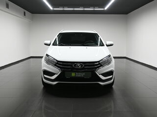 2024 Lada (ВАЗ) Vesta SW I Рестайлинг (NG), белый, 1315000 рублей, вид 3