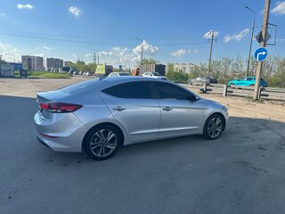 2016 Hyundai Elantra VI (AD), серый, 1590000 рублей, вид 3