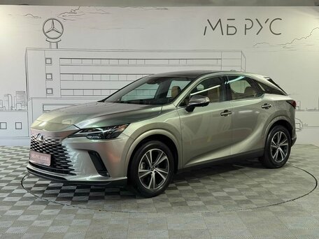 Lexus RX V
