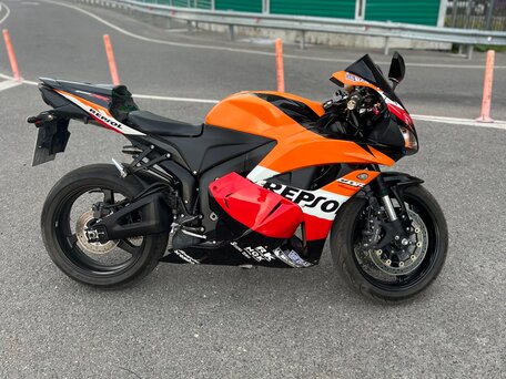 2007 Honda CBR 600RR, чёрный, 720000 рублей, вид 3