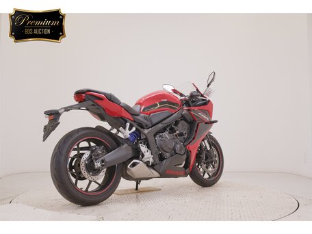 2022 Honda CBR 650R, красный, 850000 рублей, вид 3