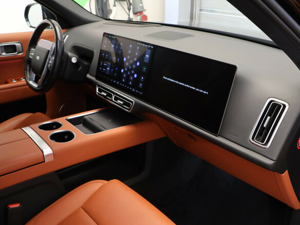 2023 Li Auto (Lixiang) L9 44.5 kWh I, чёрный, 6443000 рублей - вид 16
