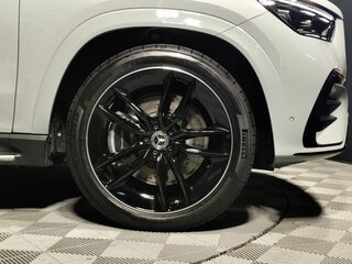 2025 Mercedes-Benz GLE 450 d II (V167) Рестайлинг, серый, 16750000 рублей, вид 5