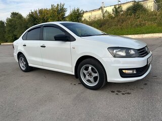 2020 Volkswagen Polo V Рестайлинг, белый, 799000 рублей, вид 2