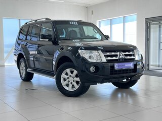 2014 Mitsubishi Pajero IV Рестайлинг 2, чёрный, 2950000 рублей, вид 3