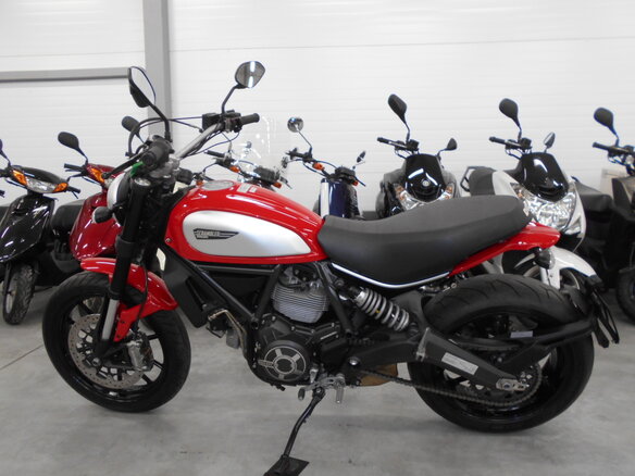2016 Ducati Scrambler 800, красный, 540000 рублей - вид 3