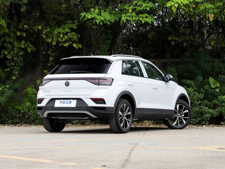 2026 Volkswagen T-Roc I (China Market) Рестайлинг, белый, 2250000 рублей, вид 4
