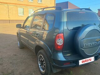 2012 Chevrolet Niva I Рестайлинг, серый, 417777 рублей, вид 3
