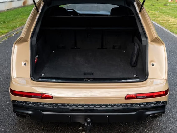 2025 Audi Q7 50 TDI II (4M) Рестайлинг 2, бежевый, 12855077 рублей - вид 13