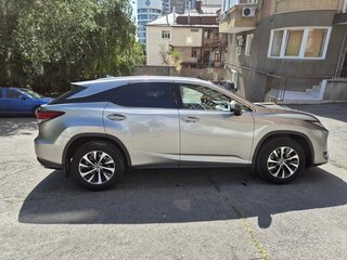 2020 Lexus RX 300 IV Рестайлинг, золотистый, 5340000 рублей, вид 2
