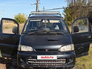 1994 Mitsubishi Delica IV, серебристый, 350000 рублей, вид 1
