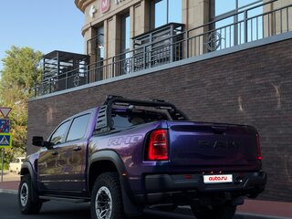 2025 Ram 1500 RHO V Рестайлинг, фиолетовый, 14600000 рублей, вид 3