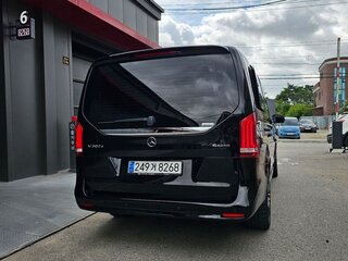 2023 Mercedes-Benz V-Класс Long 300 d длинный III (W447) Рестайлинг, чёрный, 8900000 рублей, вид 4
