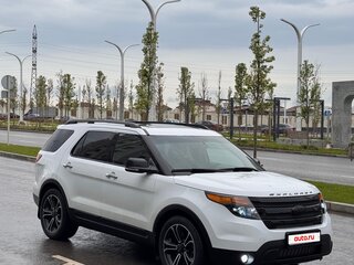 2013 Ford Explorer Sport V, белый, 1700000 рублей, вид 3