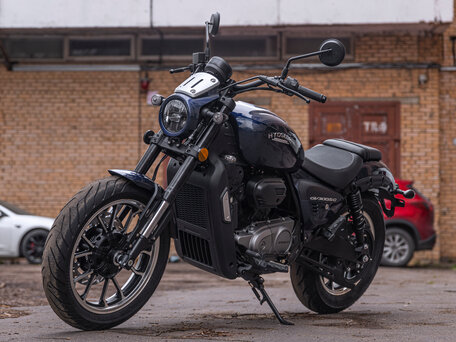 2026 Hyosung GV300S-C, синий, 493850 рублей, вид 2