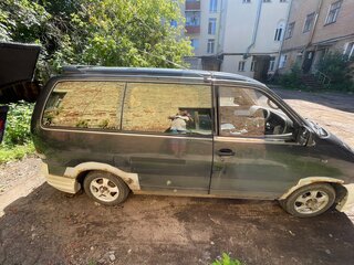1995 Nissan Largo III (W30), зелёный, 150000 рублей, вид 3
