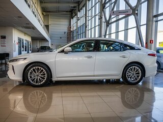 2024 Bestune B70 I Рестайлинг, белый, 2483000 рублей, вид 4