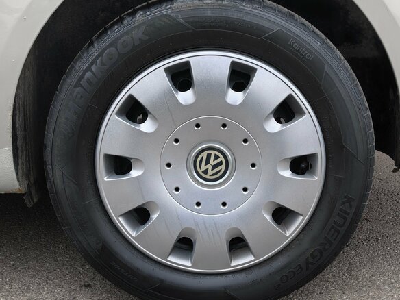 2010 Volkswagen Touran I Рестайлинг 2, серебристый, 600000 рублей - вид 12